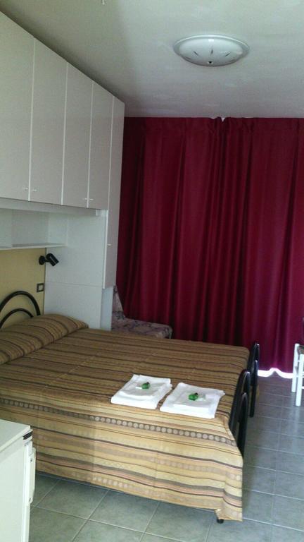 Residence Nettuno Campomarino Szoba fotó